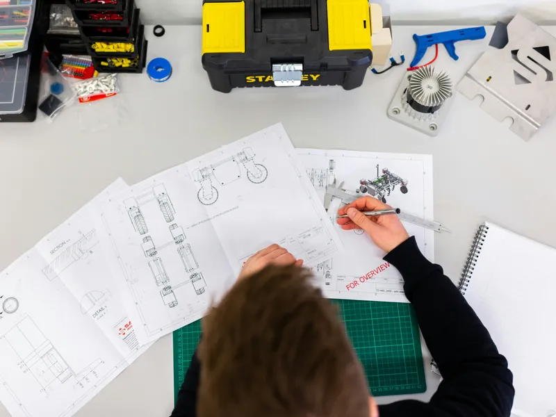 High-tech Engineering